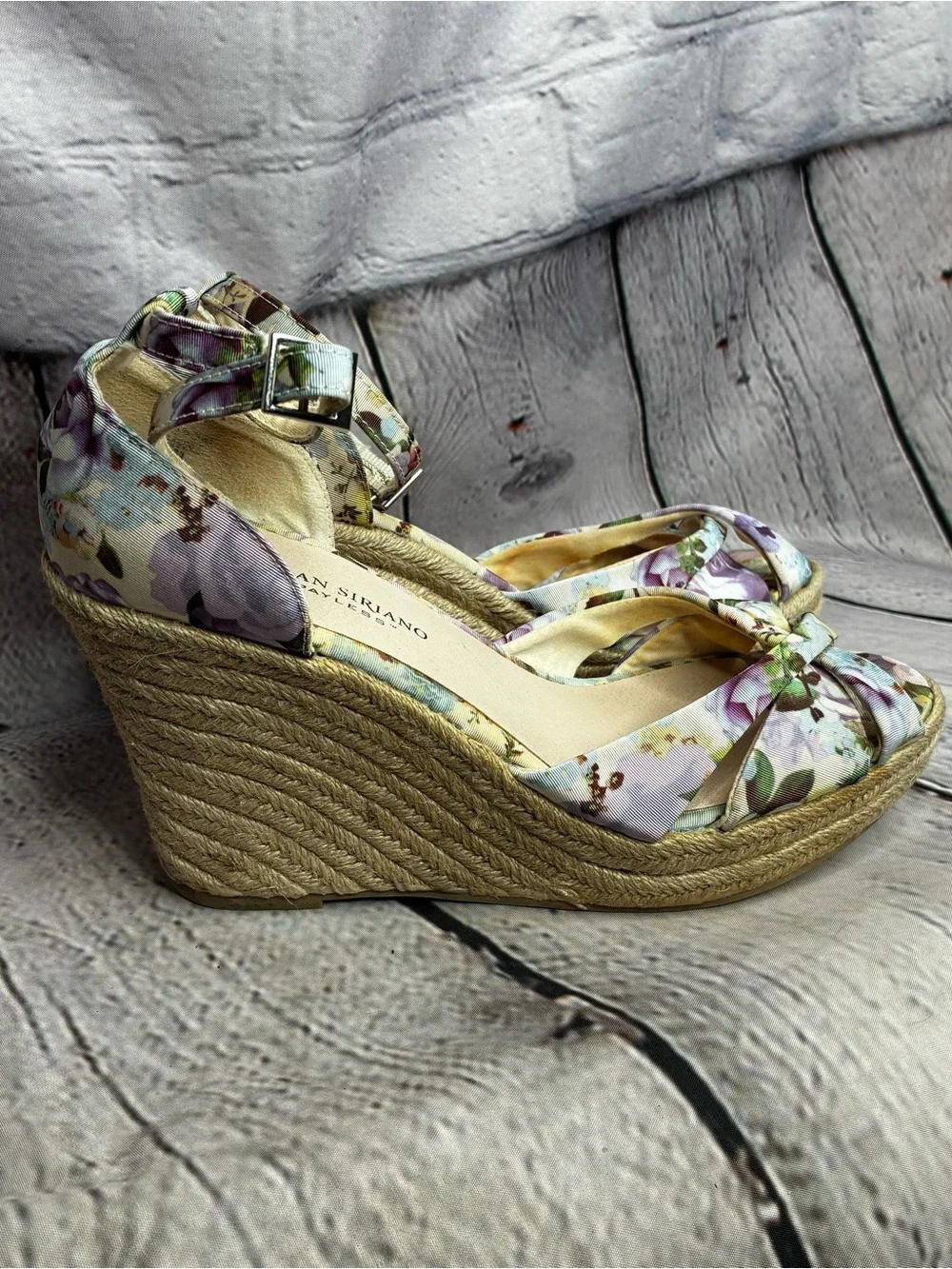 Christian Siriano Women’s Floral Espadrille Wedge Strappy Fairy Whimsy Sandals 8